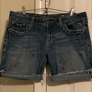 Miss Me ((cut off)) Shorts ((DISTRESSED)) size 31